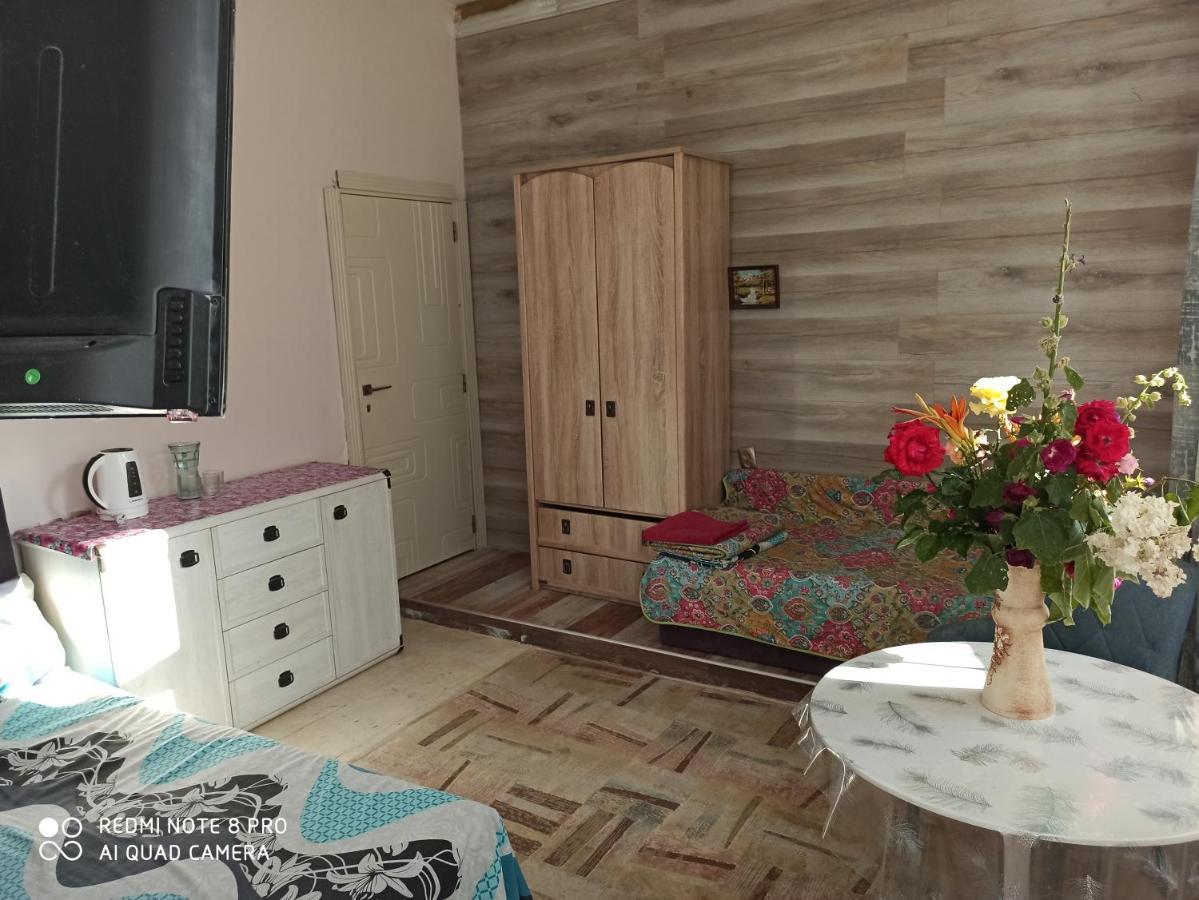 Номер В Гостевом Доме У Моря Odesa Exterior photo